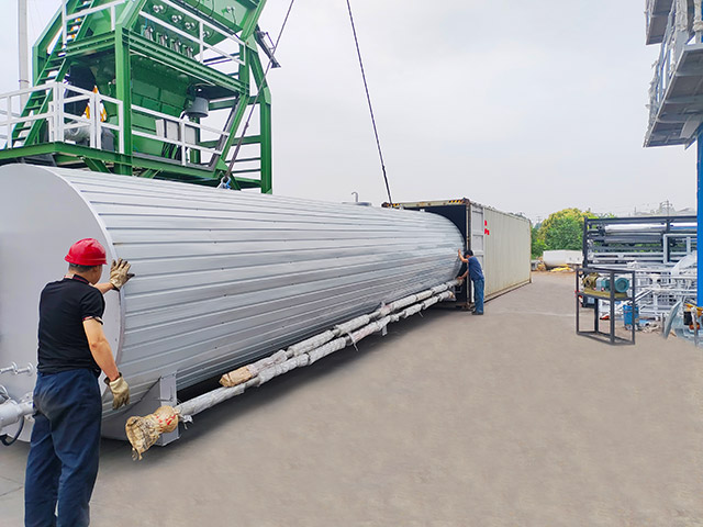 asphalt tank (3).jpg